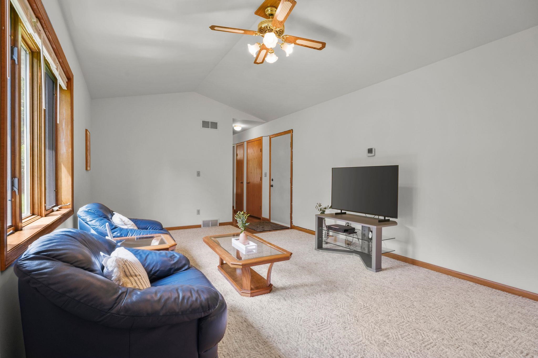 2928 Maple Run Drive Madison, WI 53719 - Photo 18 of 44