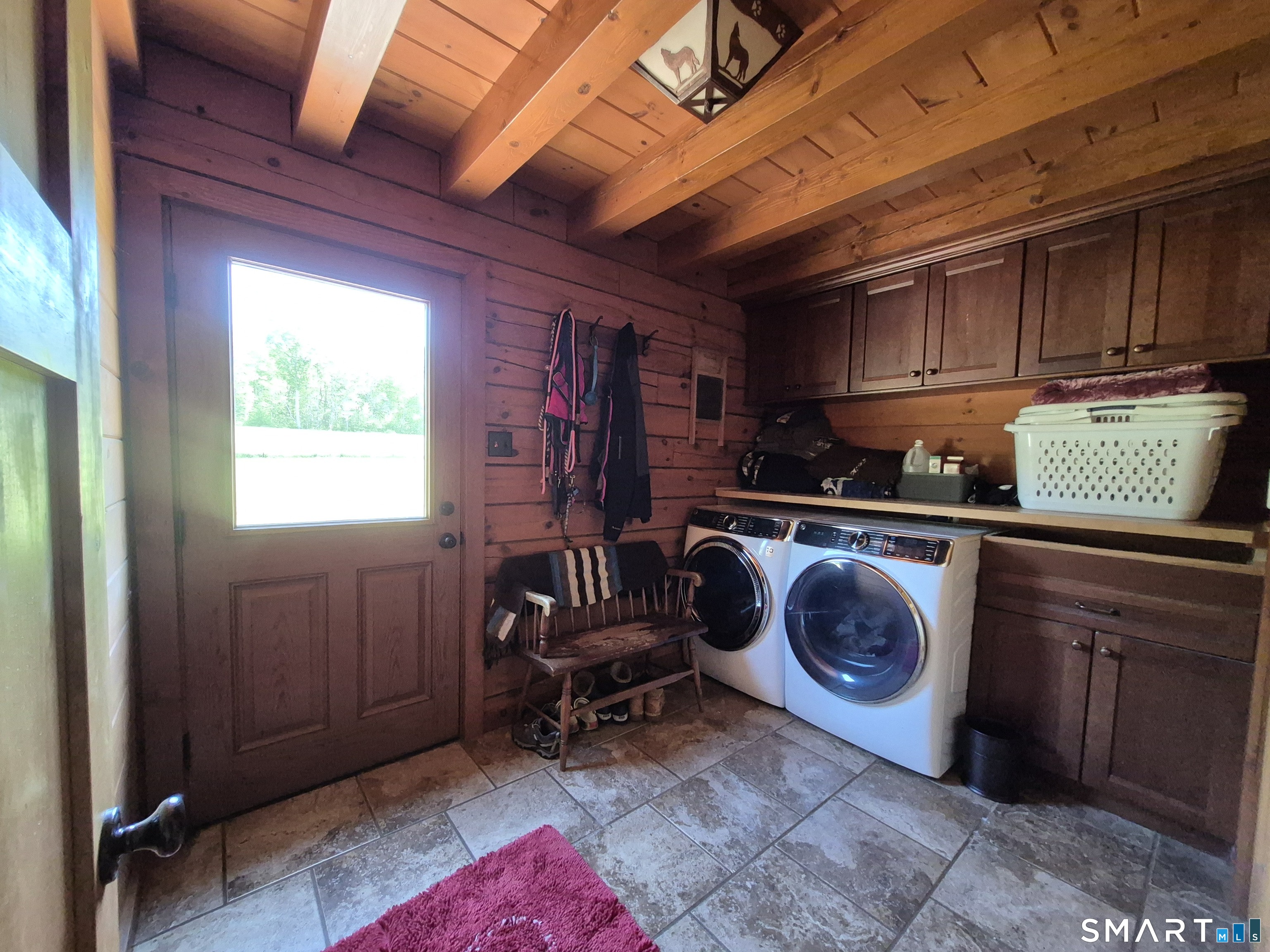 46 Cemetery Road Canterbury, CT 06331 - Photo 29 of 40 a kitchen with a sink a stove and cabinets