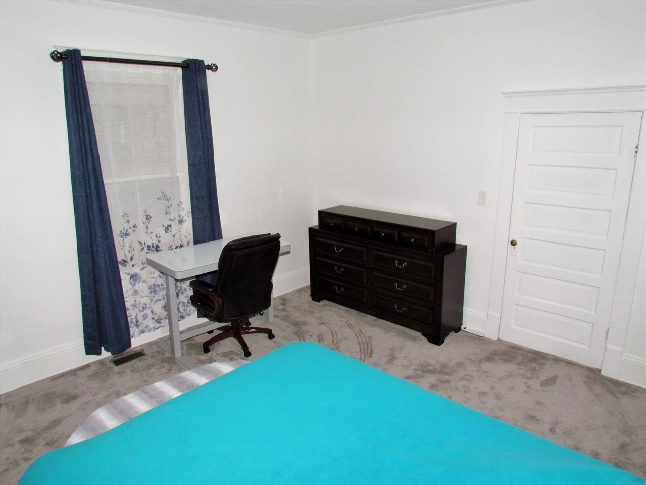 506 Tilden Street Raleigh, NC 27605 - Photo 10 of 29 Photo 10
