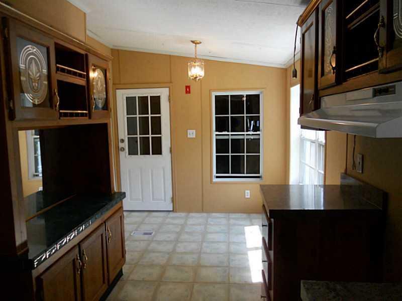 96 Old County Road Madison, ME 04950 - Photo 6 of 22 Kitchen.
