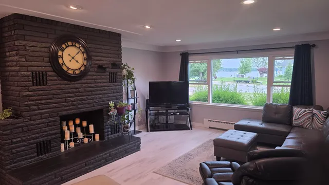 $356,900 | 616 Lake Shore Drive, Cadillac, MI 49601