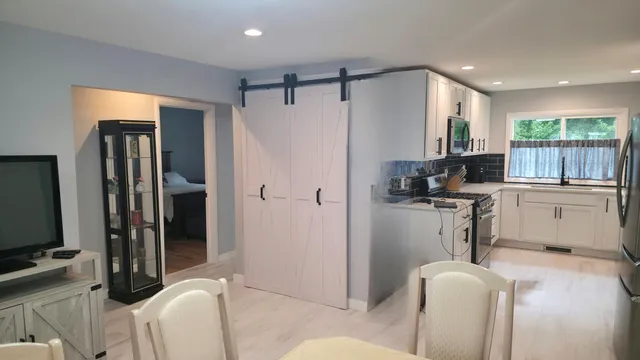 $356,900 | 616 Lake Shore Drive, Cadillac, MI 49601