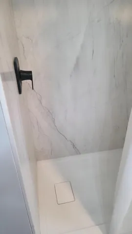 $356,900 | 616 Lake Shore Drive, Cadillac, MI 49601