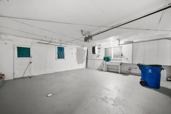 $349,900 | 616 Lake Shore Drive, Cadillac, MI 49601