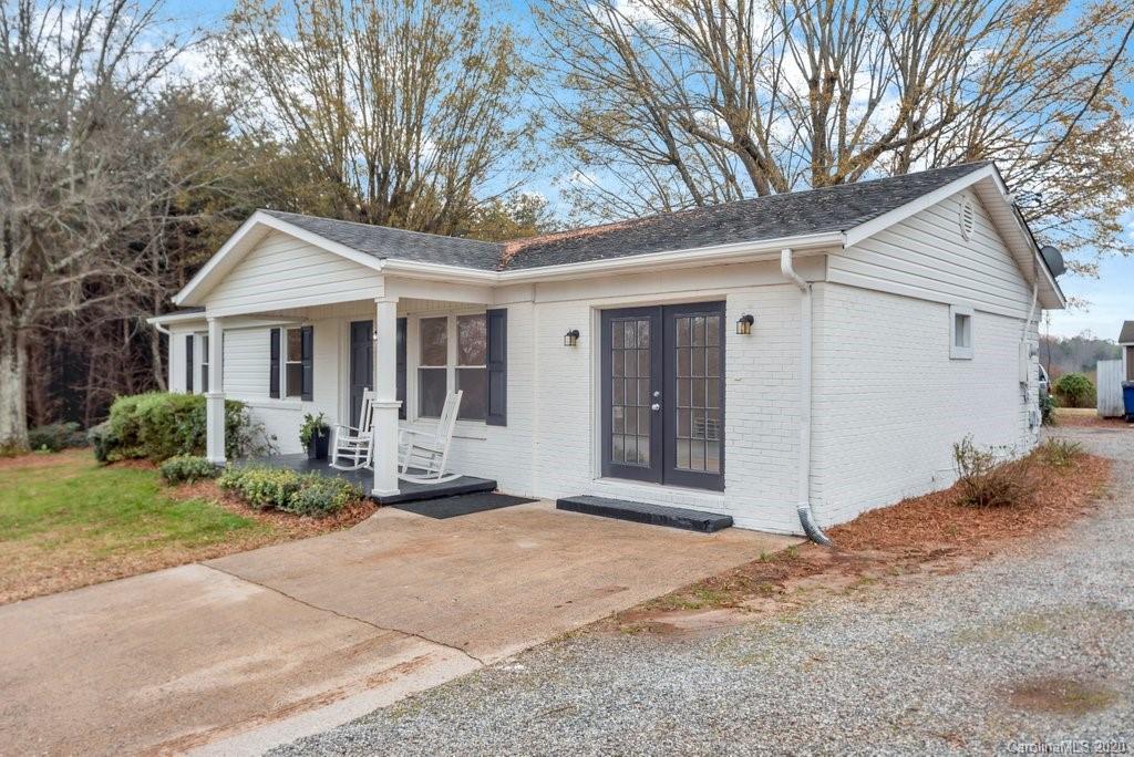 2032 Keisler Road Conover, NC 28613 - Photo 3 of 26 Gallery Image 3