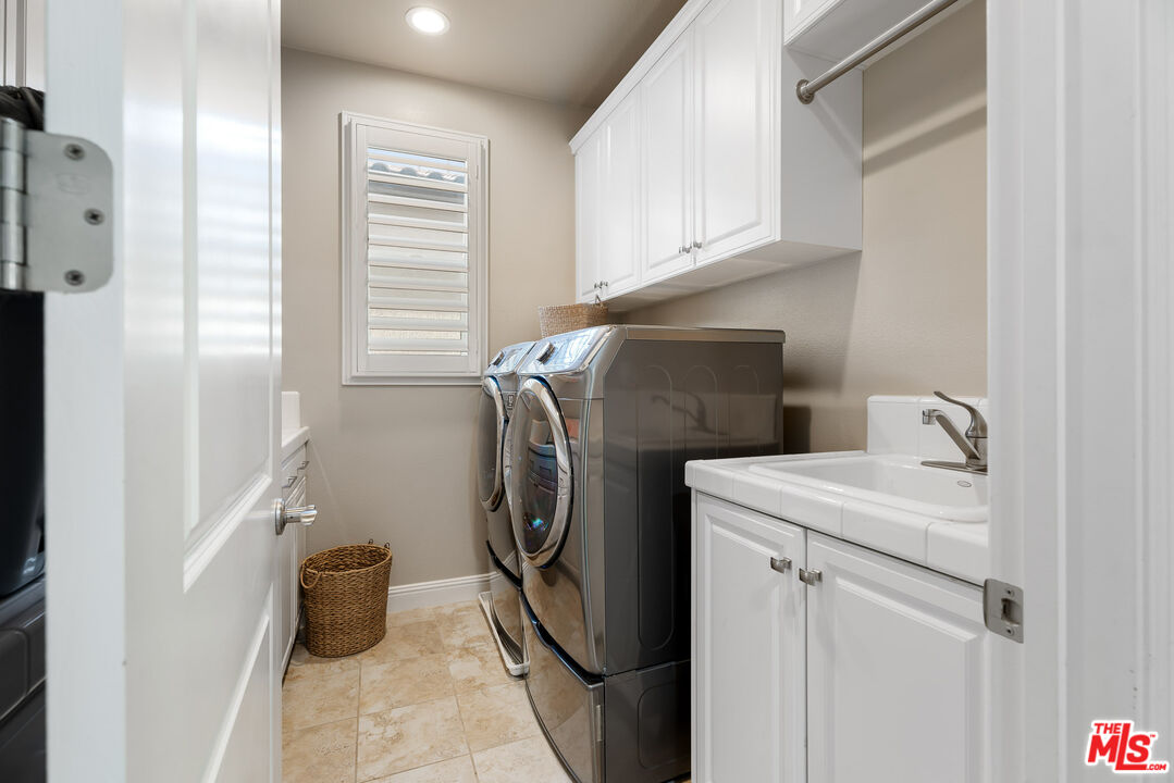 12015 North Ricasoli Way Porter Ranch, CA 91326 - Photo 53 of 68