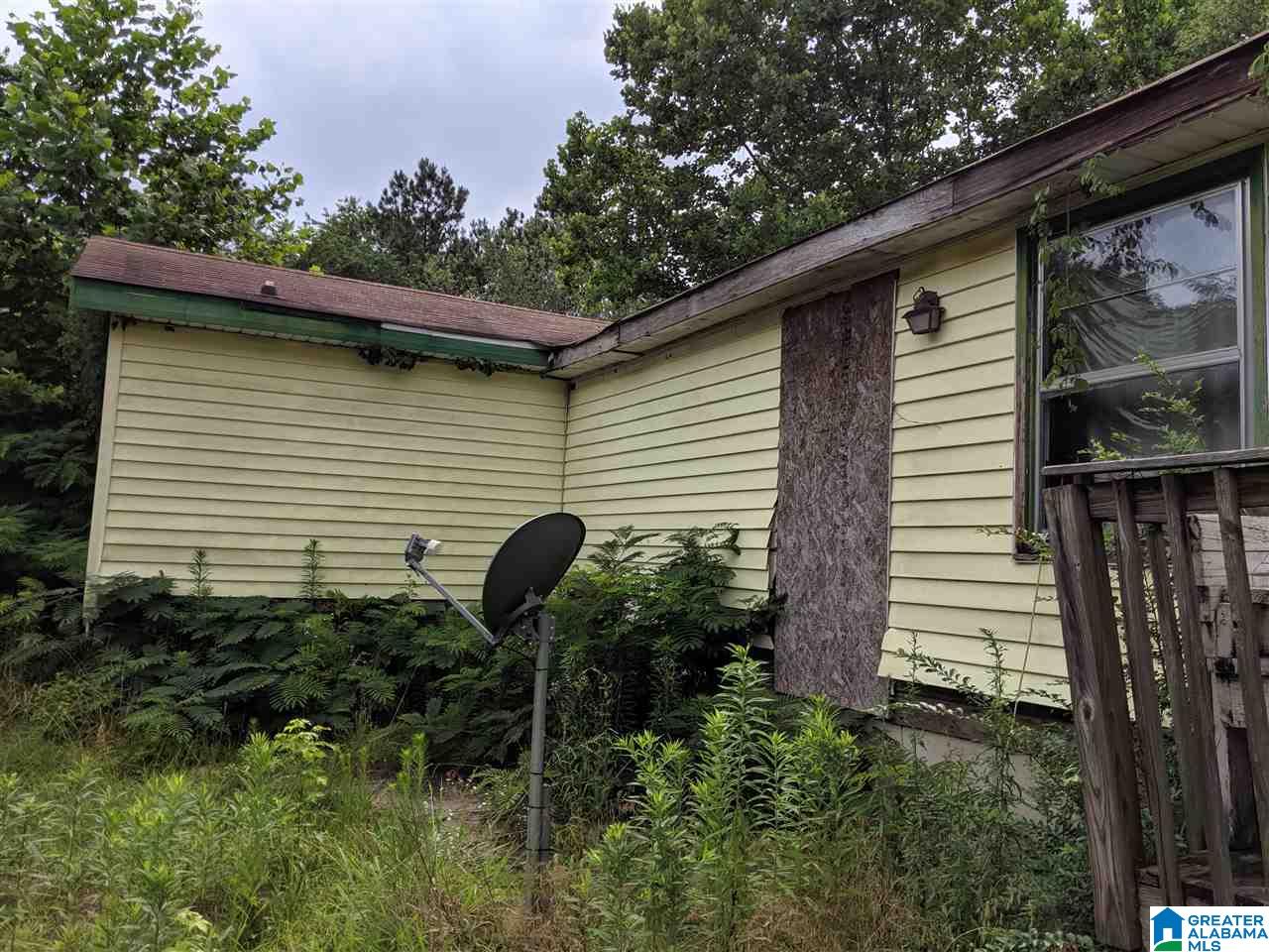 708 Crescent Ridge Road Birmingham, AL 35210 - Photo 3 of 16