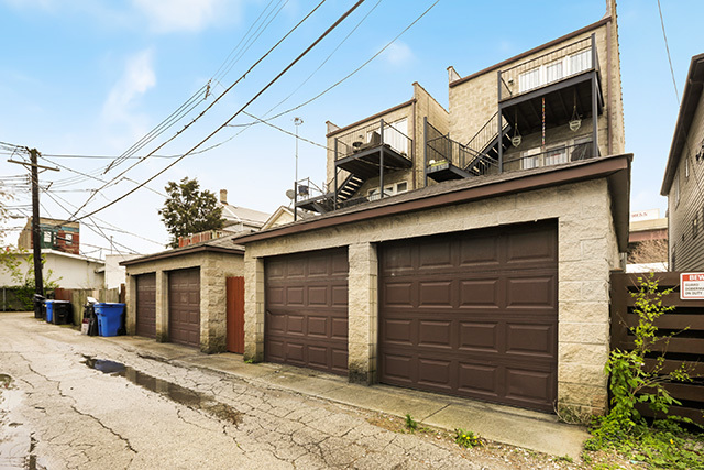 1731 South Ruble Street, Unit 1 Chicago, IL 60616 - Photo 25 of 25 a view of a car garage