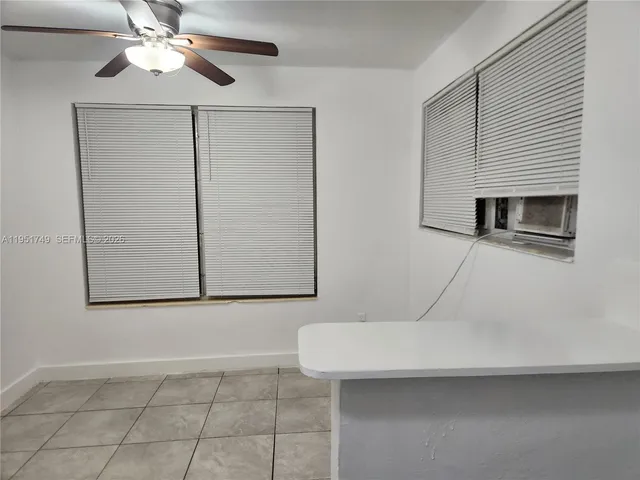$1,400 | 16031 Northeast 18th Place, Unit 1B, North Miami Beach, FL 33162