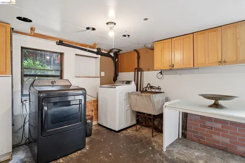 $1,099,000 | 892 Laurel Street, Alameda, CA 94501