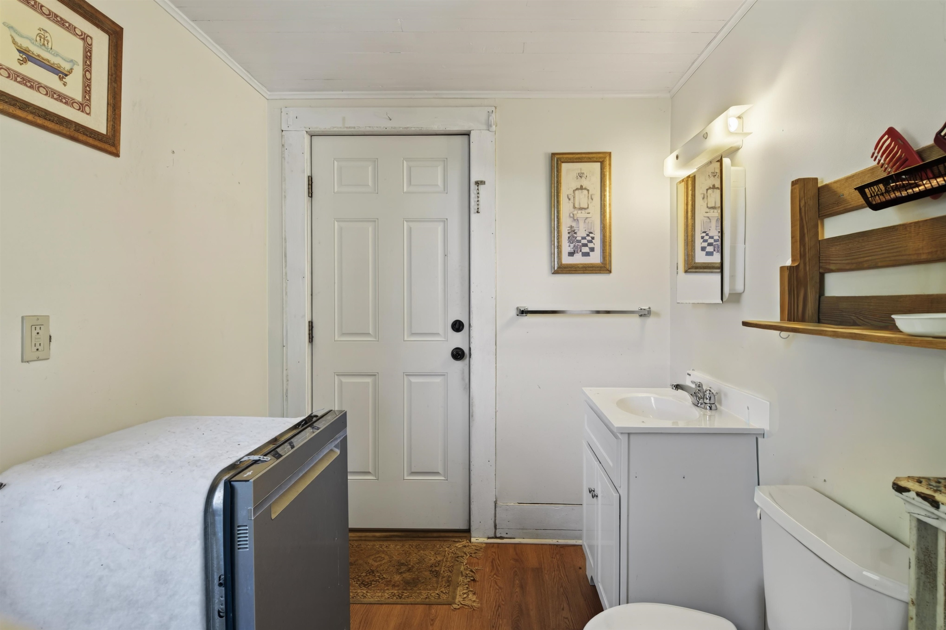 9 Park Street Proctor, VT 05765 - Photo 29 of 45