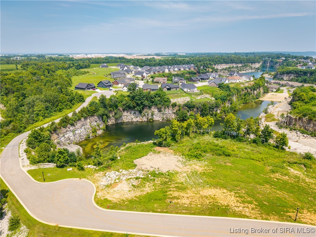 8019 Limestone Ridge Way Jeffersonville, IN 47140 - Photo 5 of 7