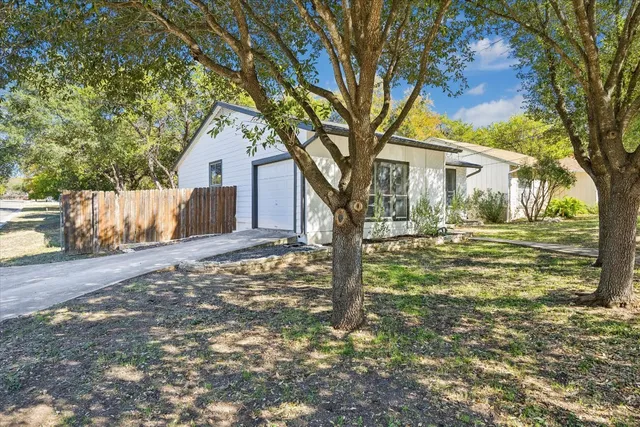 $1,850 | 1712 Hamilton Street, San Marcos, TX 78666