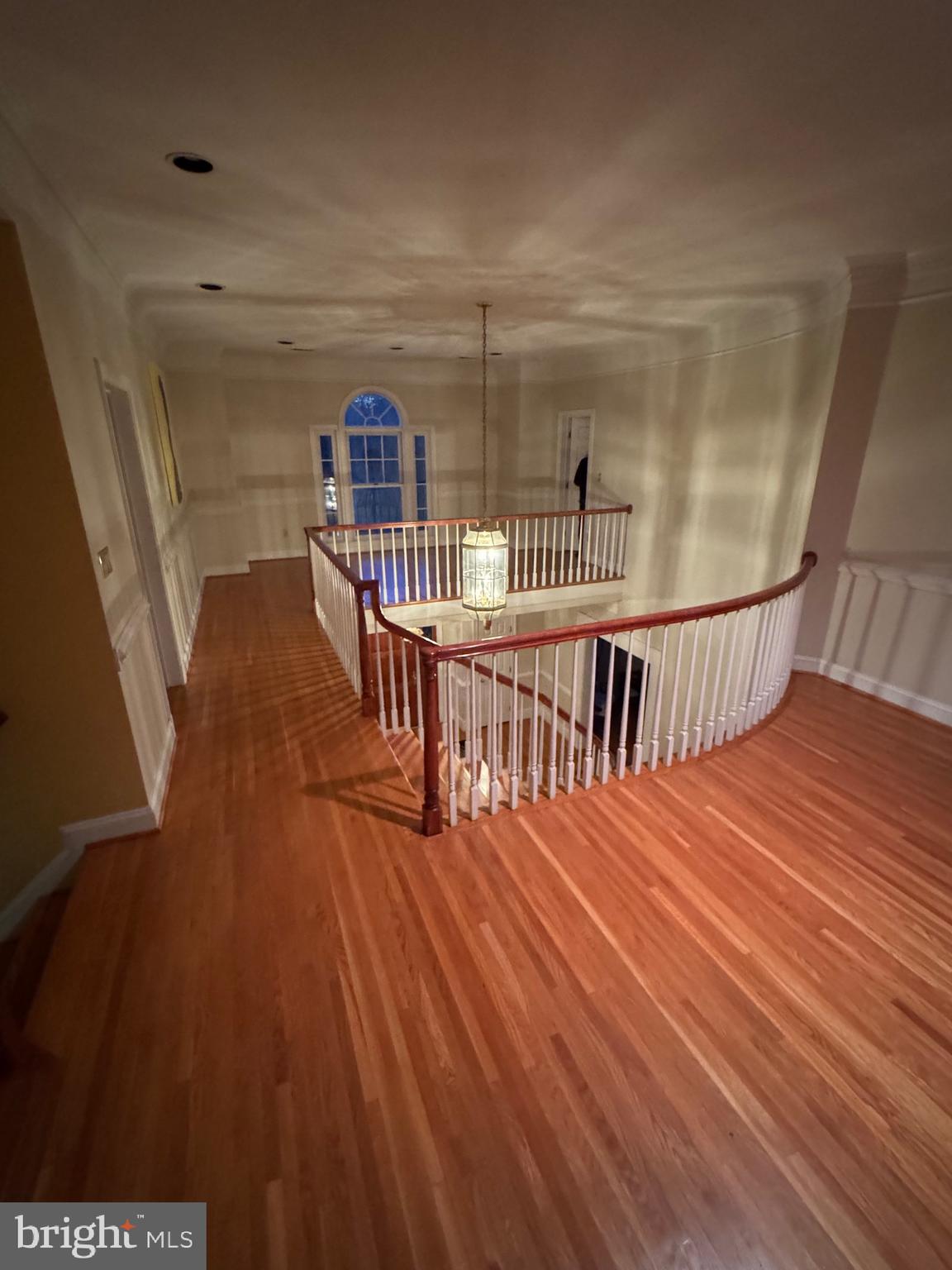 9409 Elizabeth Court Fulton, MD 20759 - Photo 20 of 75 Mezzanine / Upper Lounge #1