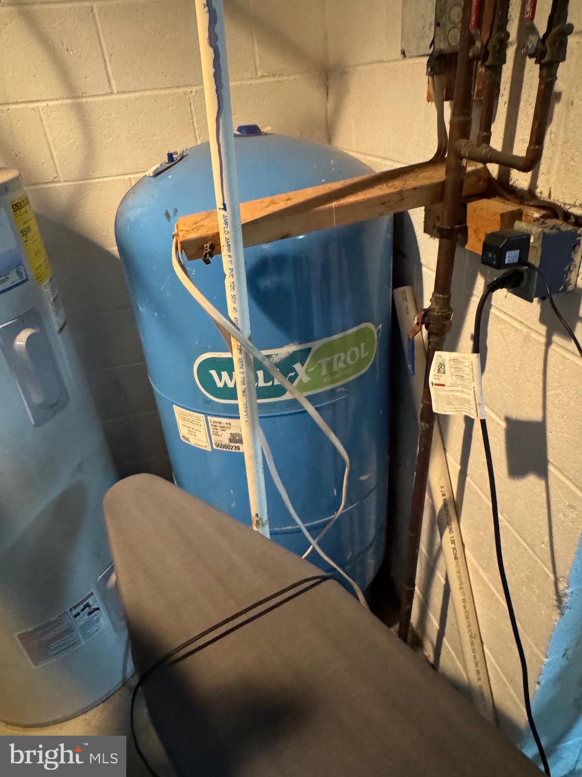 9409 Elizabeth Court Fulton, MD 20759 - Photo 38 of 75 Well - Pressure Tank