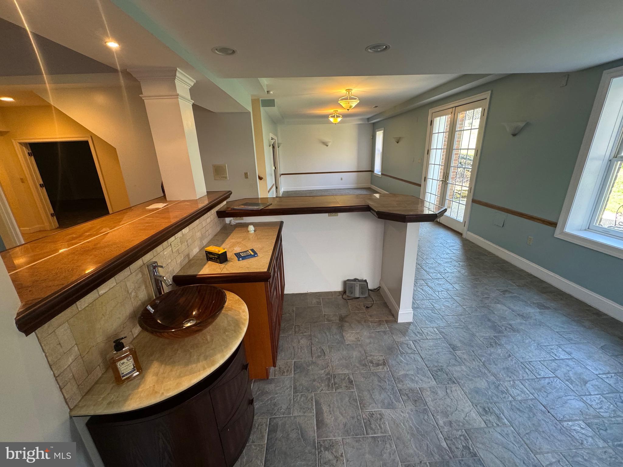 9409 Elizabeth Court Fulton, MD 20759 - Photo 47 of 75 Wet bar in Basement