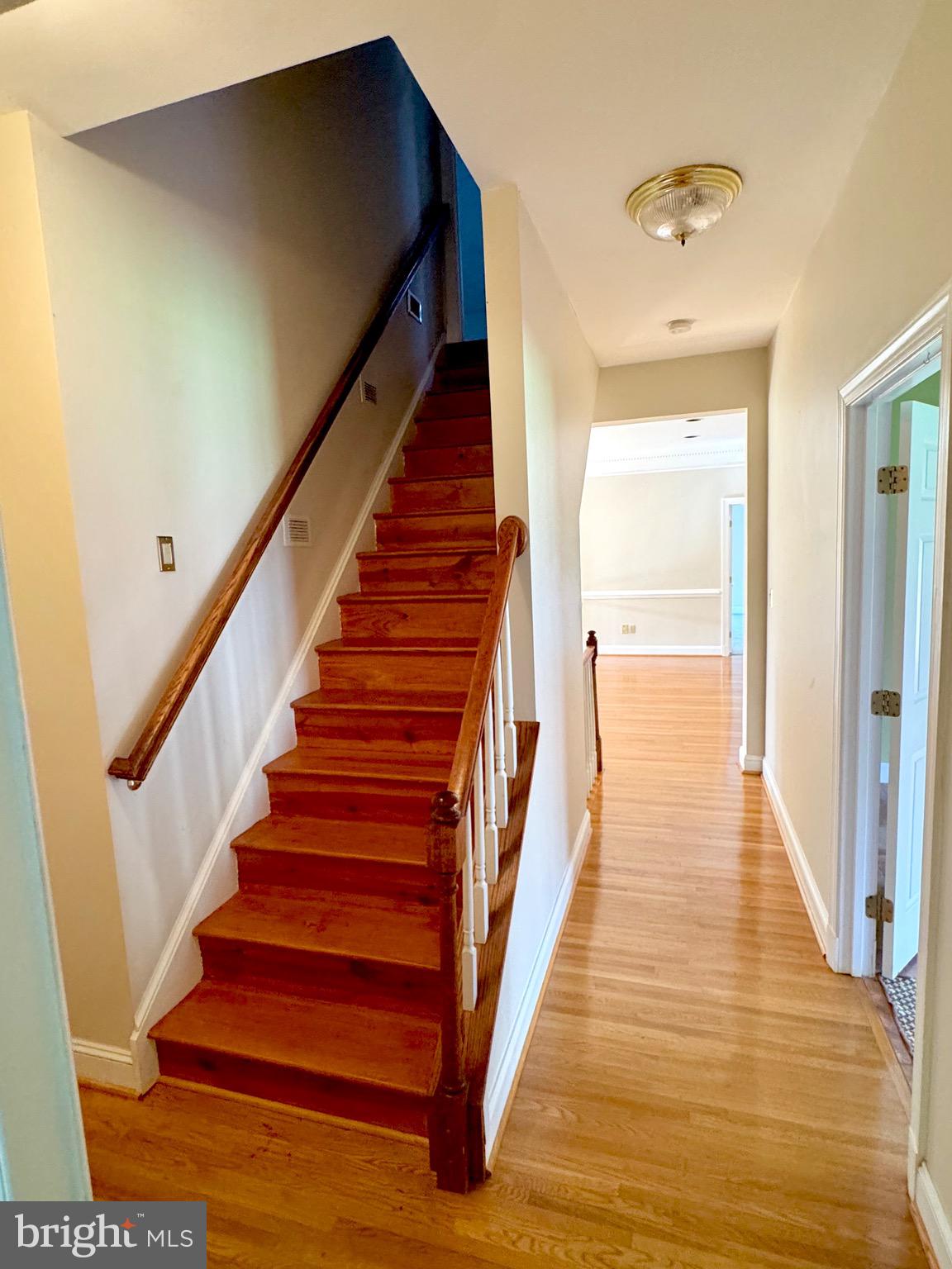 9409 Elizabeth Court Fulton, MD 20759 - Photo 54 of 75 Stairs, the 4th Floor Bedroom