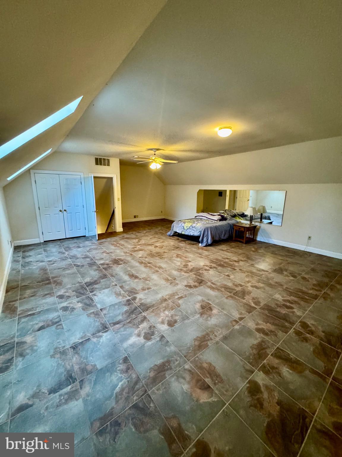 9409 Elizabeth Court Fulton, MD 20759 - Photo 55 of 75 Large 4th Floor Bedroom