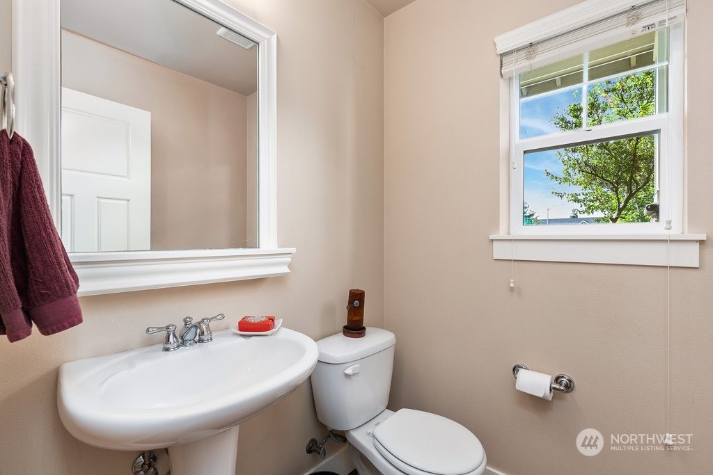 23111 36th Drive Southeast Bothell, WA 98021 - Photo 14 of 40