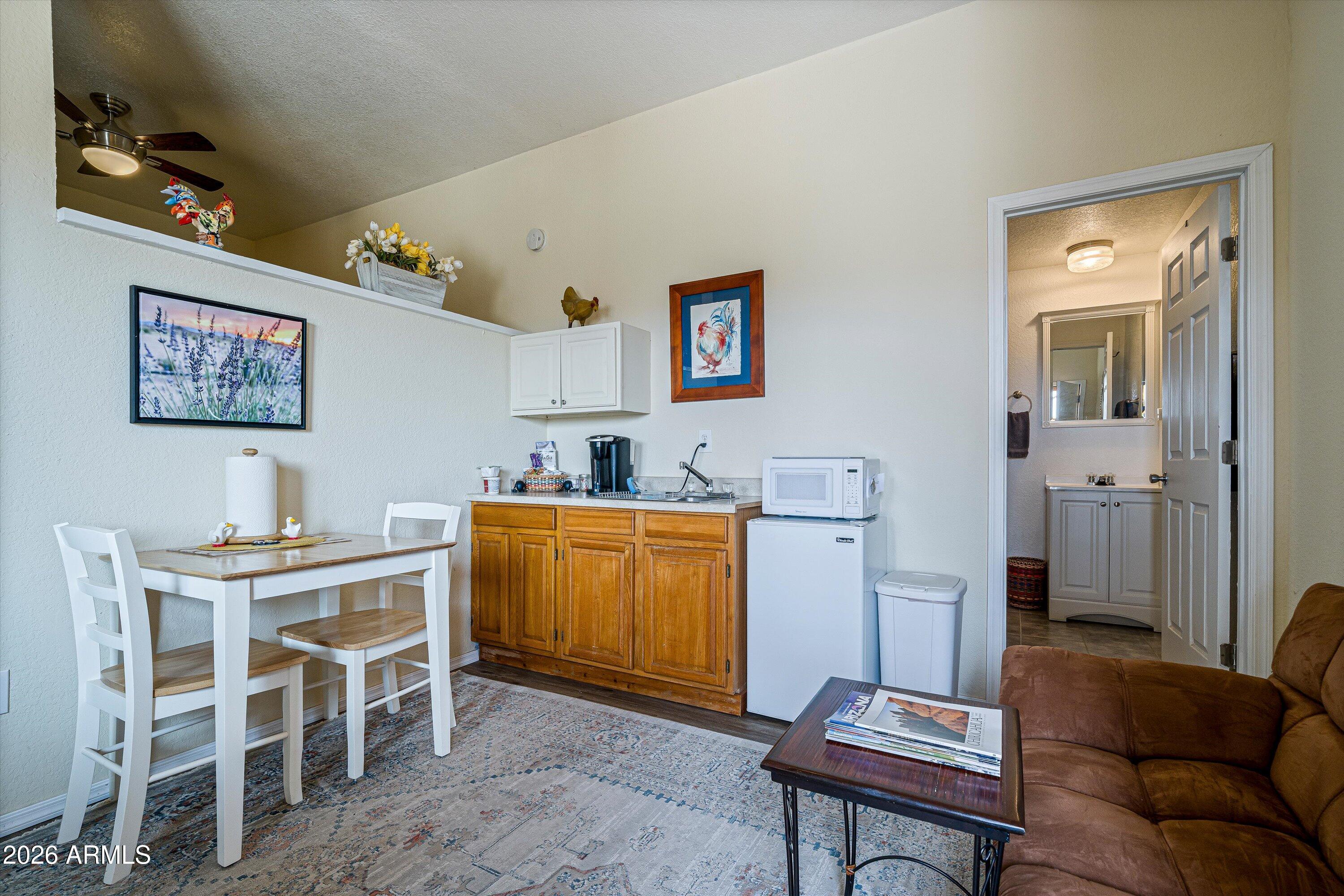 3661 East Antelope Road Pearce, AZ 85625 - Photo 35 of 52 49-Appaloosa Room