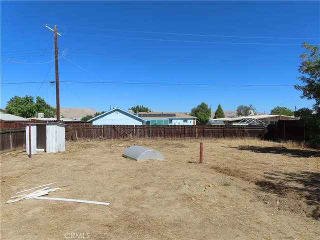 $299,999 | 4684 Cebrian Avenue, New Cuyama, CA 93254