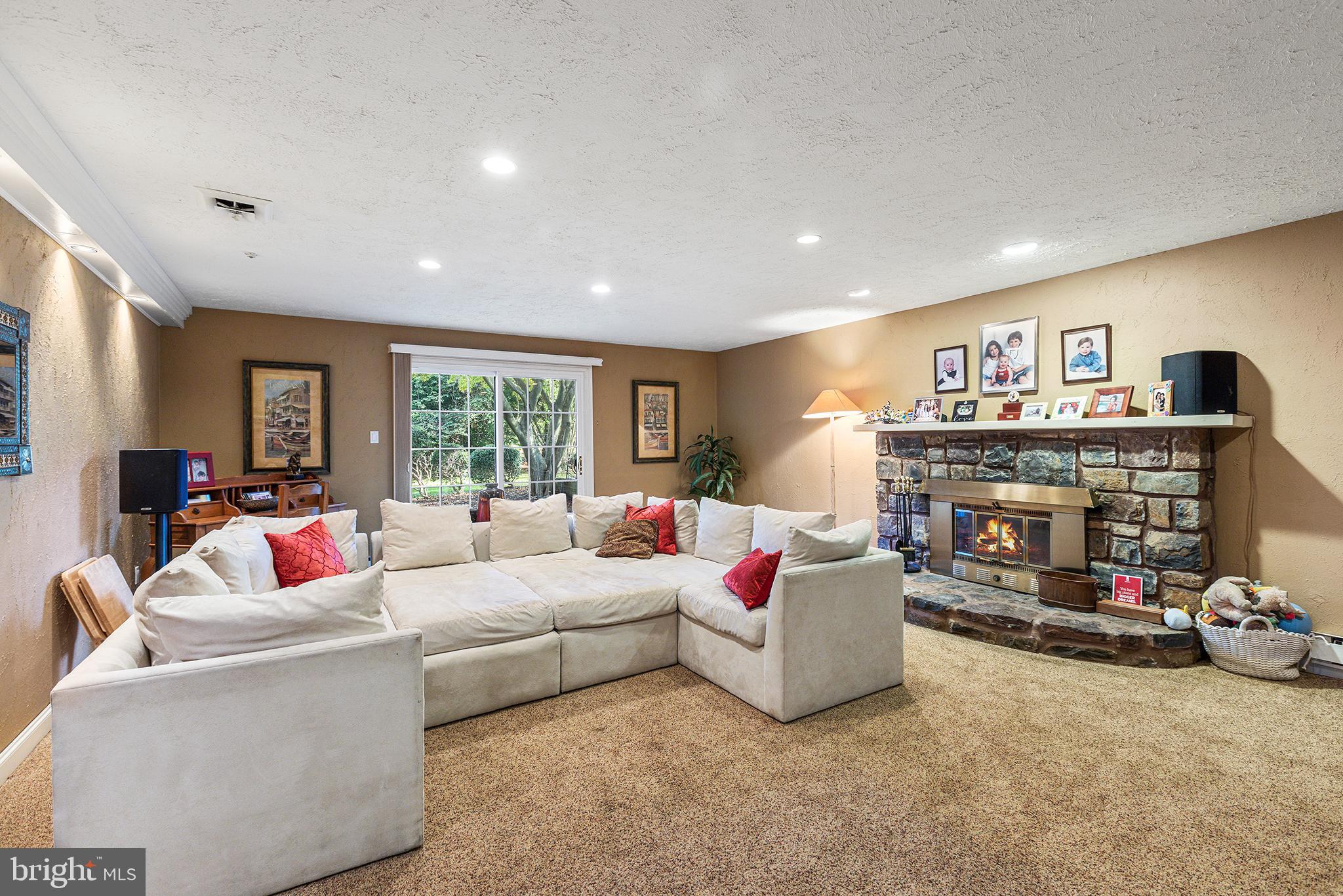 1264 Mettler Road Huntingdon Valley, PA 19006 - Photo 19 of 26 Rec Room