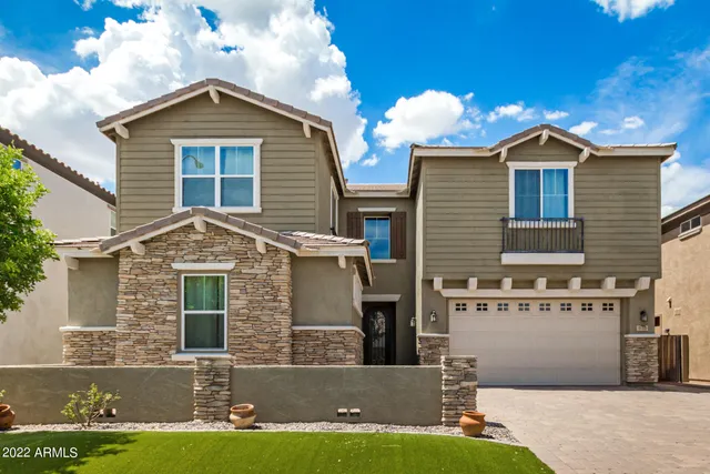 $3,960 | 940 South Marie Drive, Chandler, AZ 85225