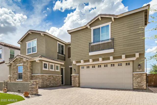 $3,960 | 940 South Marie Drive, Chandler, AZ 85225