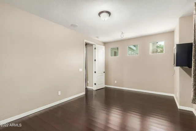 $3,960 | 940 South Marie Drive, Chandler, AZ 85225