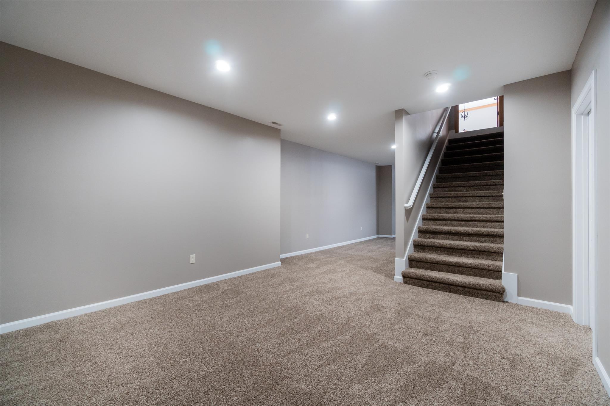 14216 Rupert Road Harlan, IN 46743 - Photo 32 of 36 Gallery Image 32
