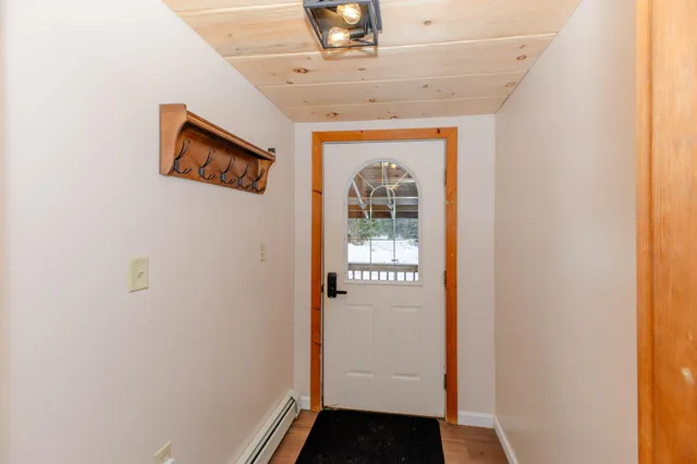 $275,000 | 55 Lake Street, New Vineyard, ME 04956