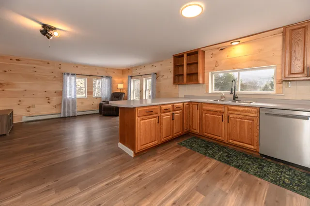 $275,000 | 55 Lake Street, New Vineyard, ME 04956