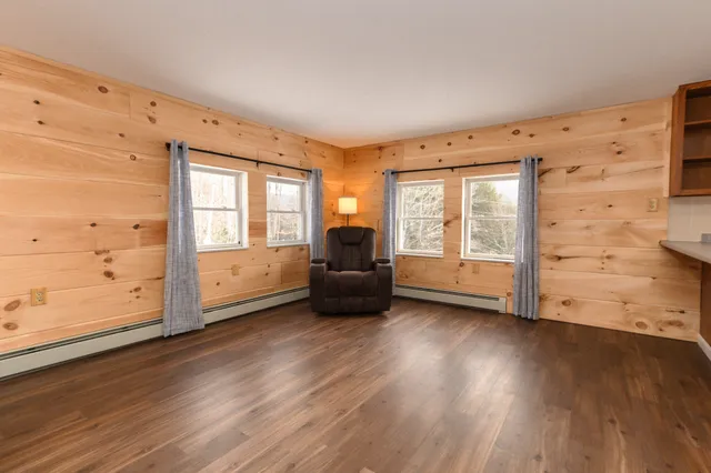 $275,000 | 55 Lake Street, New Vineyard, ME 04956