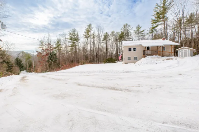 $275,000 | 55 Lake Street, New Vineyard, ME 04956