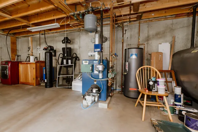 $275,000 | 55 Lake Street, New Vineyard, ME 04956