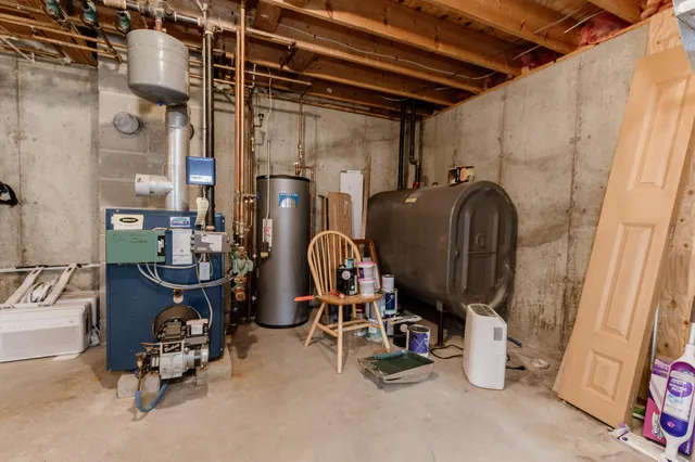 $275,000 | 55 Lake Street, New Vineyard, ME 04956