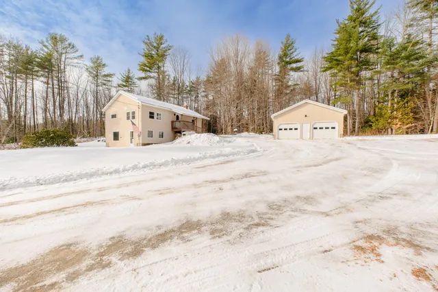 $275,000 | 55 Lake Street, New Vineyard, ME 04956