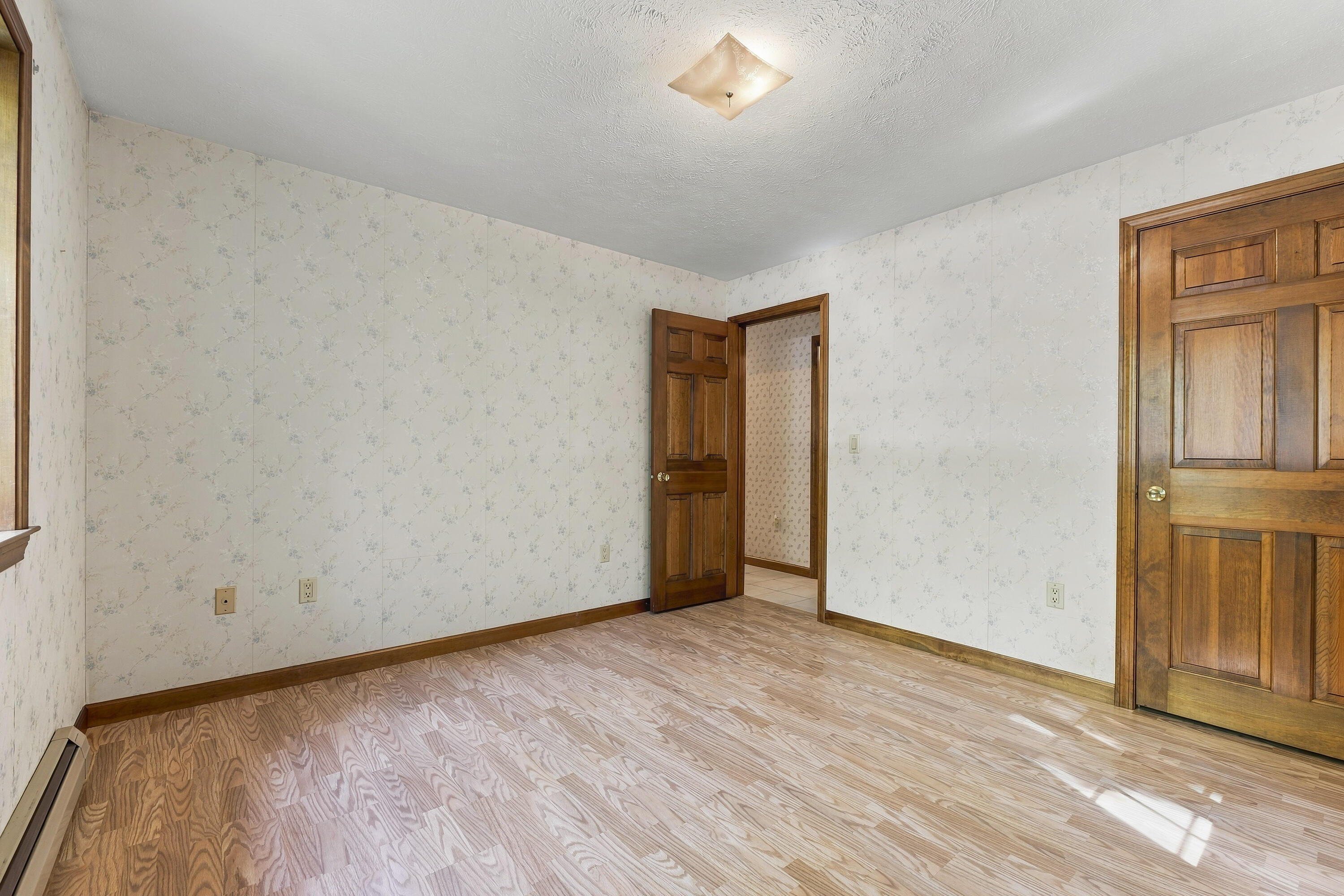 9 Gayton Road Lewiston, ME 04240 - Photo 25 of 99 9 Gayton Rd_126
