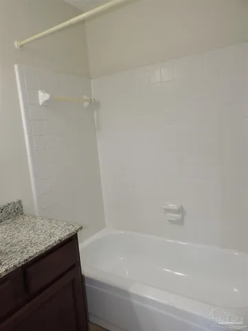 $1,300 | 3510 Parkwood Avenue, Pensacola, FL 32504