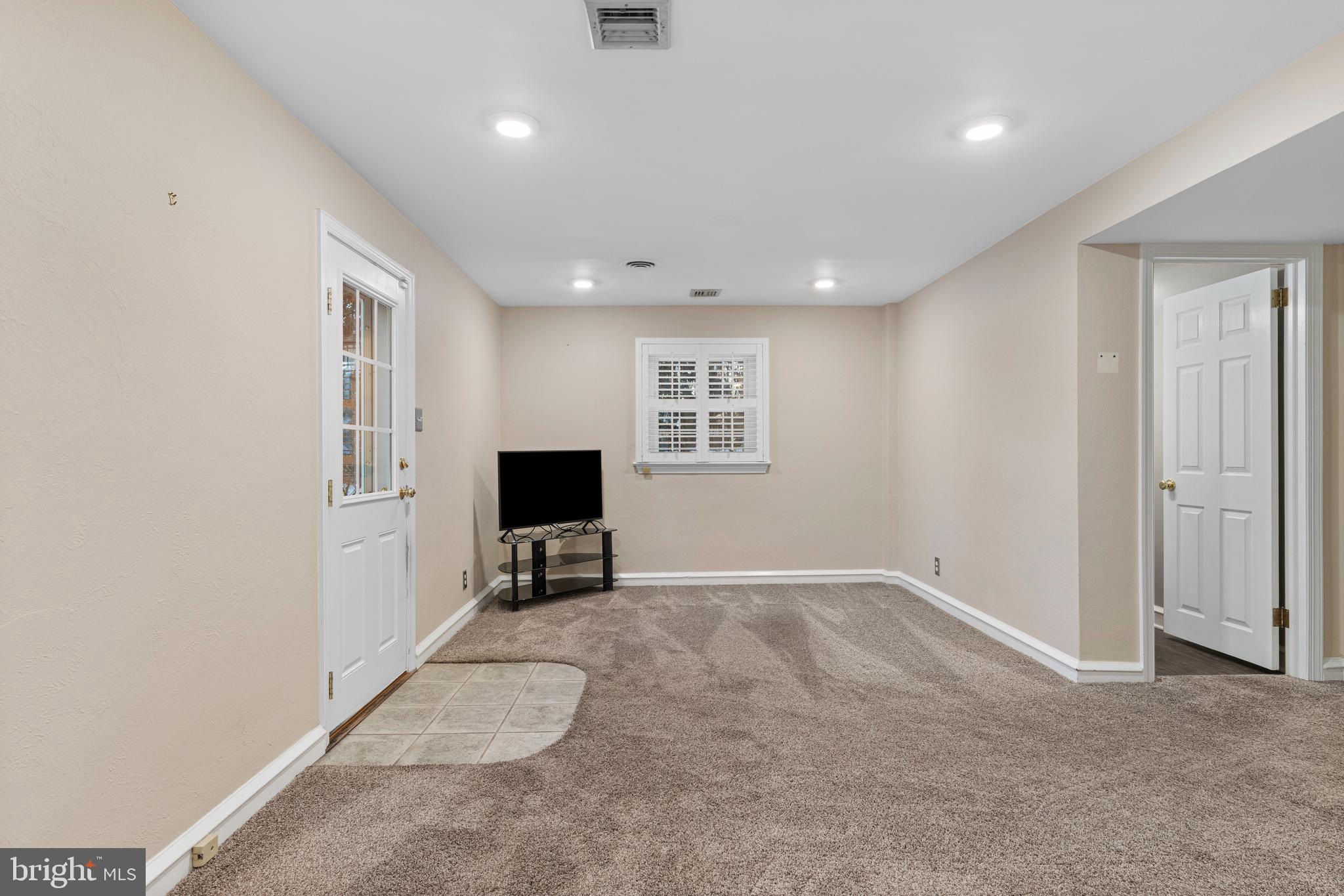 302 Governors Drive Wallingford, PA 19086 - Photo 18 of 38 LL offers space for Office, Guest BD, Playroom