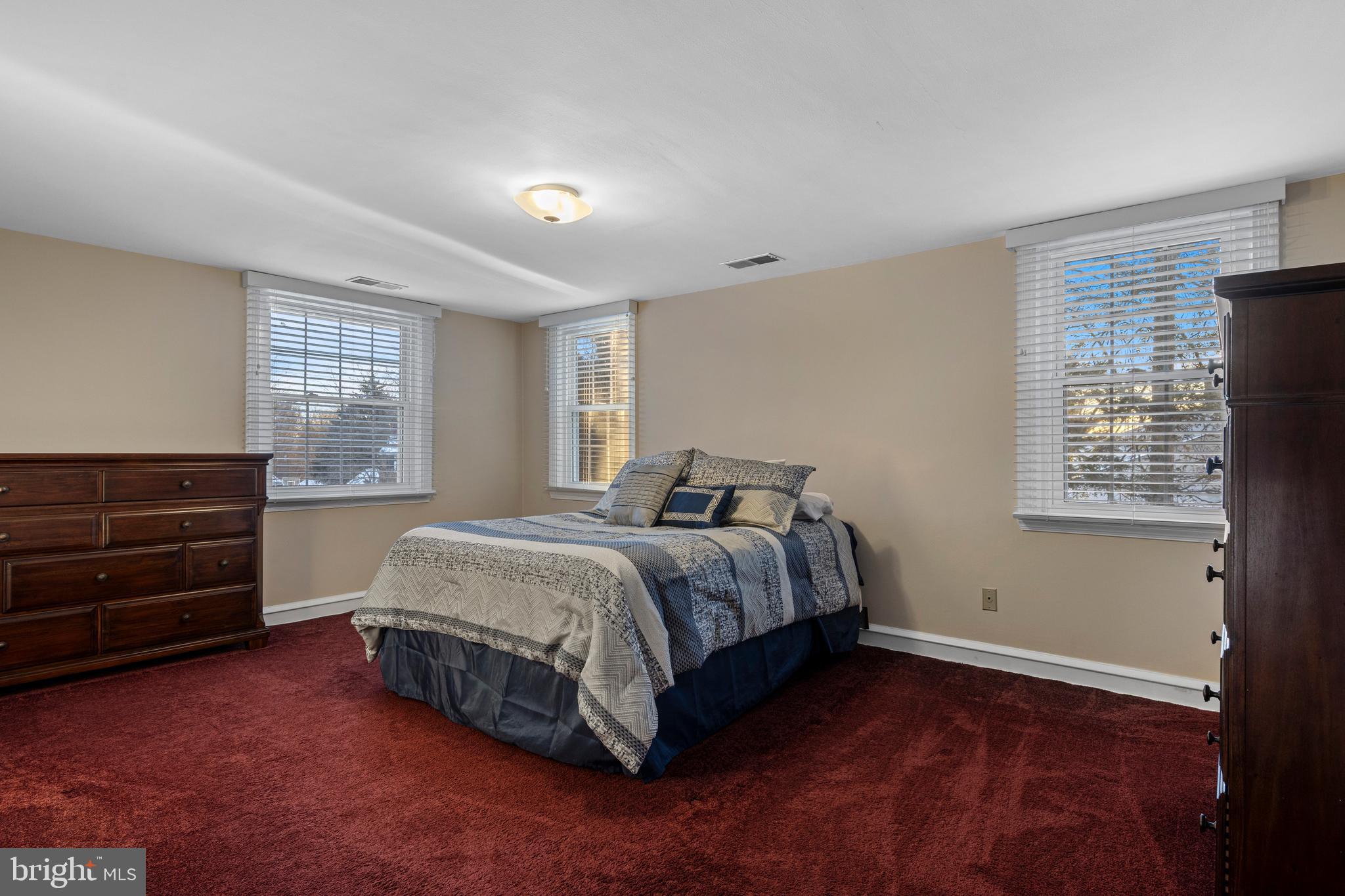 302 Governors Drive Wallingford, PA 19086 - Photo 26 of 38 Primary Bedroom