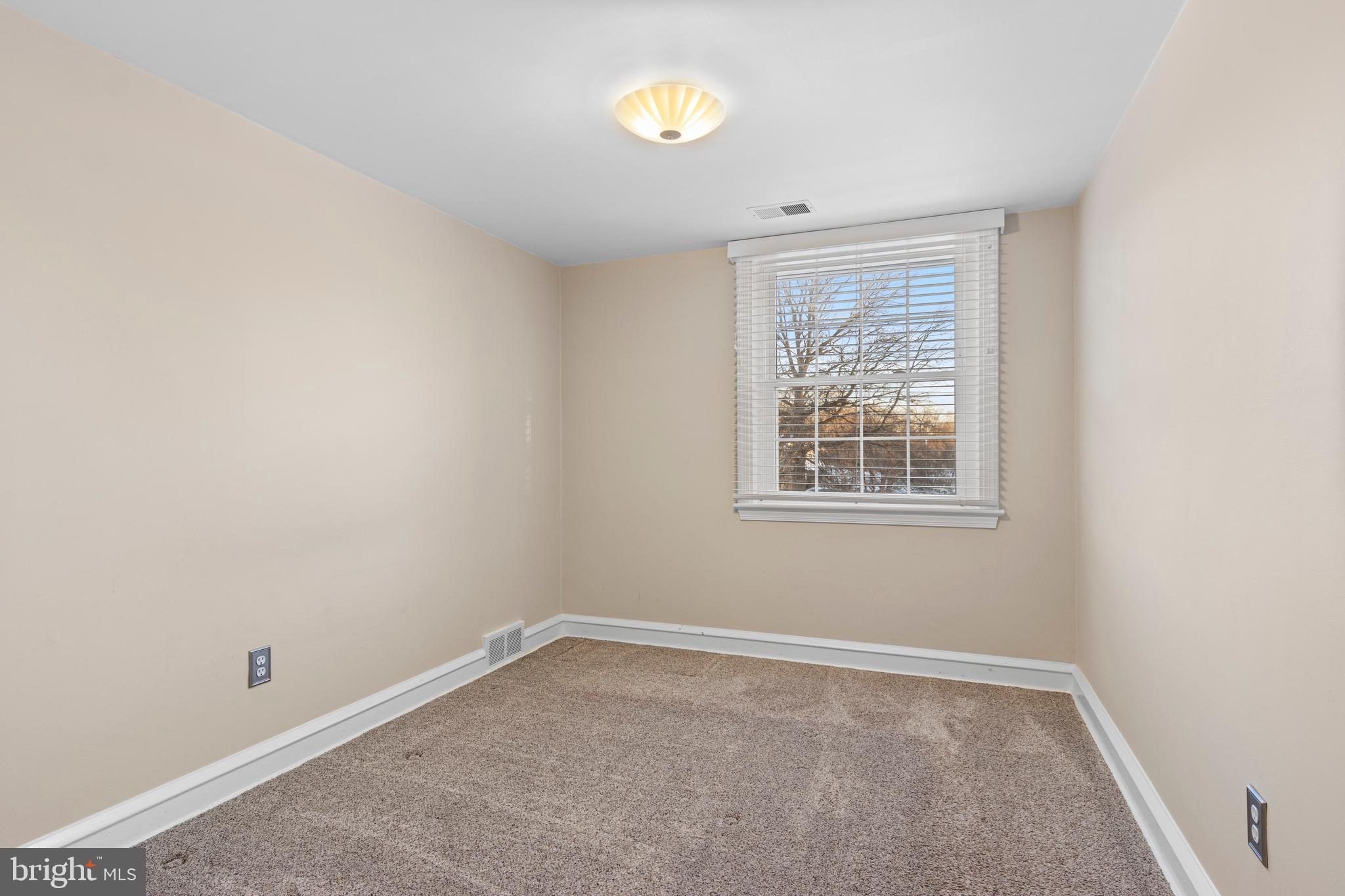 302 Governors Drive Wallingford, PA 19086 - Photo 29 of 38 Bedroom 3 with closet