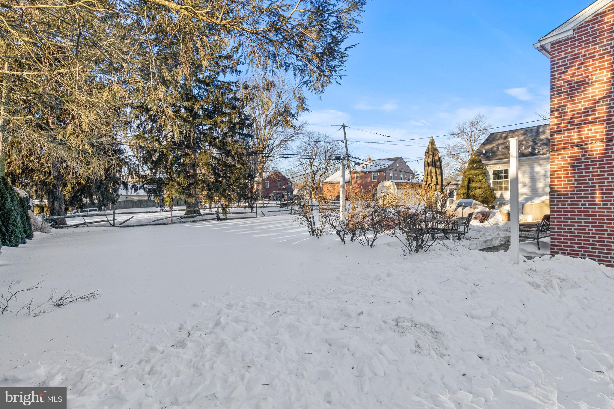 302 Governors Drive Wallingford, PA 19086 - Photo 34 of 38 Expansive outdoor entertaining space