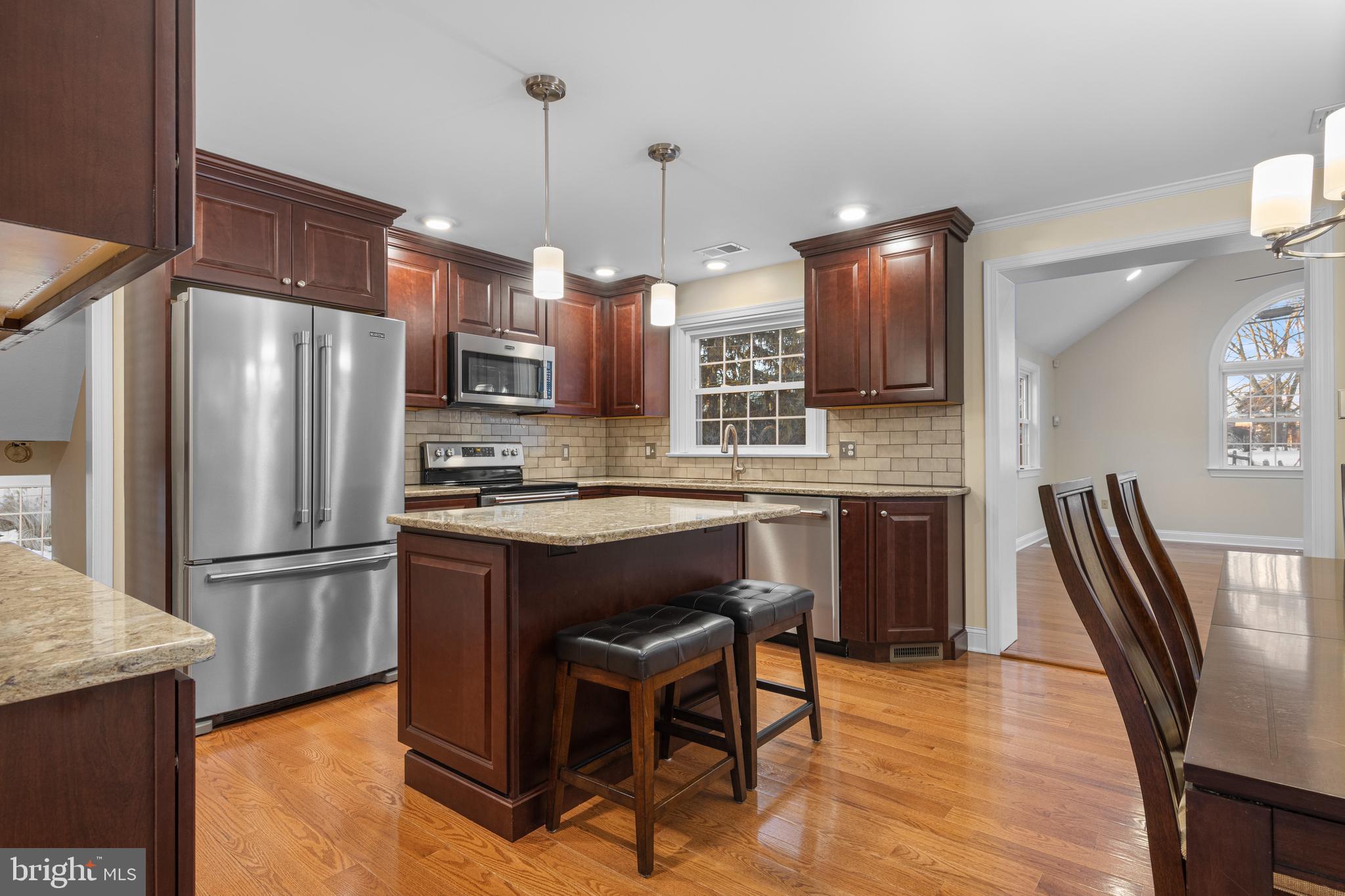 302 Governors Drive Wallingford, PA 19086 - Photo 7 of 38 Open flow to Family Room Addition