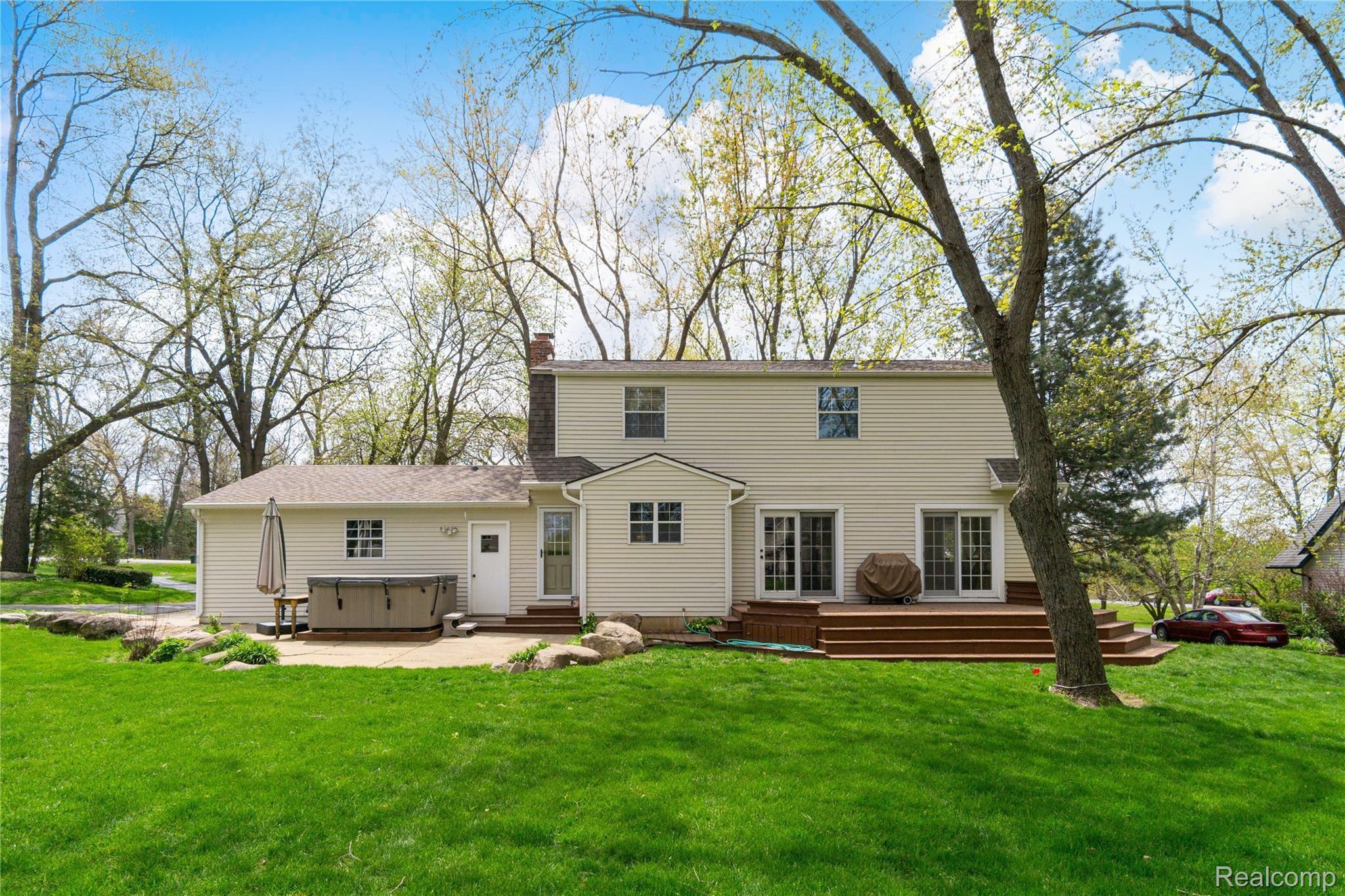 5322 Owen Road Linden, MI 48451 - Photo 28 of 33 Exteriors (8 of 17).jpg
