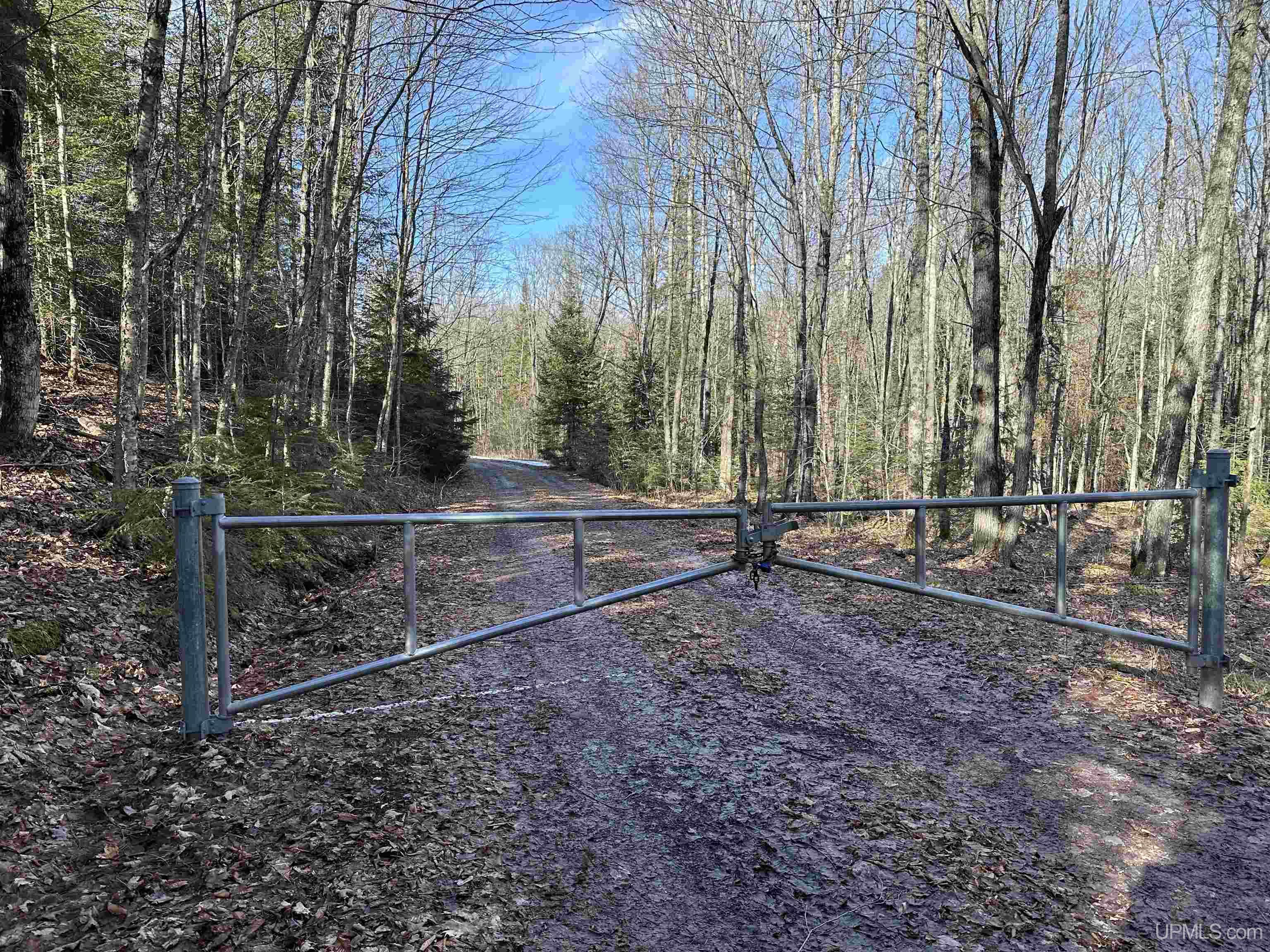 8300 Rd Marenisco Mi 49947 Road Marenisco, MI 49947 - Photo 10 of 13
