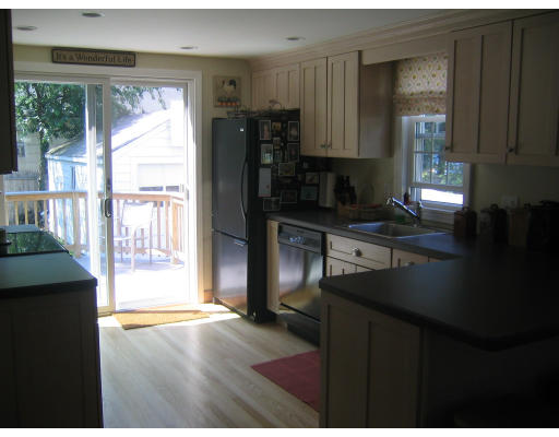 31 Bay State Road Melrose, MA 02176 - Photo 4 of 12 Gallery Image 4