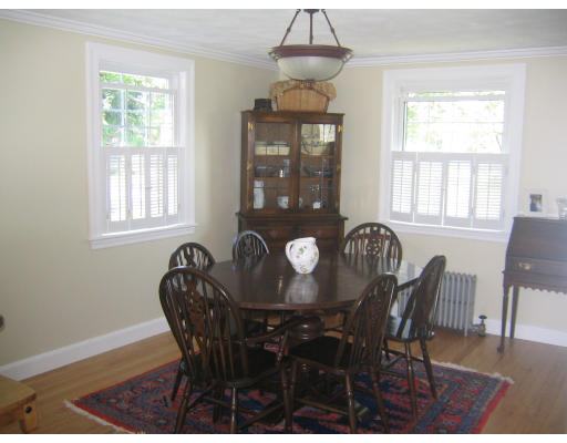 31 Bay State Road Melrose, MA 02176 - Photo 5 of 12 Gallery Image 5