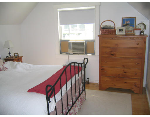 31 Bay State Road Melrose, MA 02176 - Photo 10 of 12 Gallery Image 10