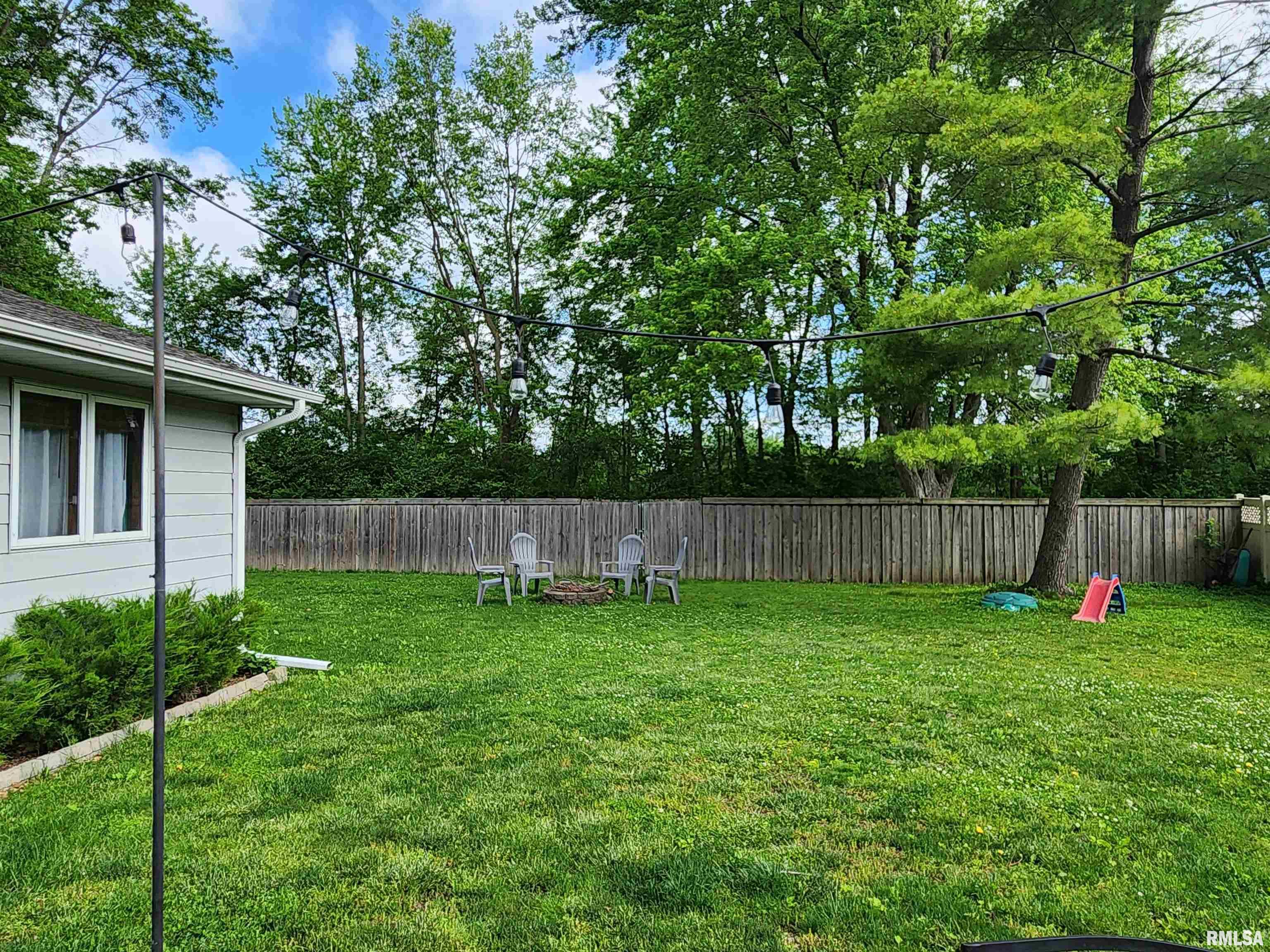 15 Sarah Avenue Springfield, IL 62703 - Photo 4 of 14